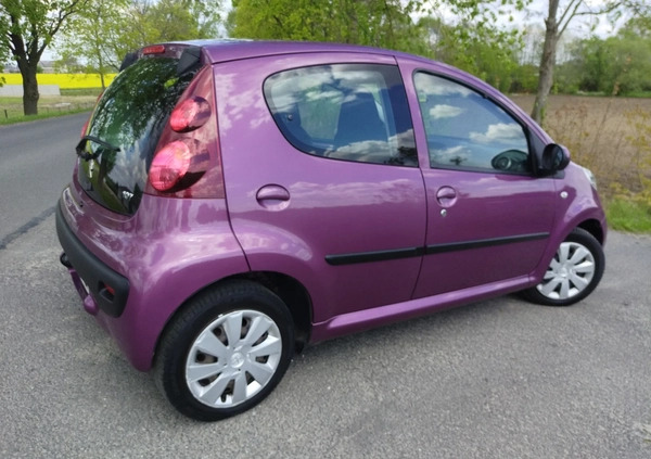 Peugeot 107 cena 15900 przebieg: 170000, rok produkcji 2014 z Brodnica małe 106